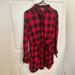 Elar Red and Black Flannel Tie Dress Size Small‎